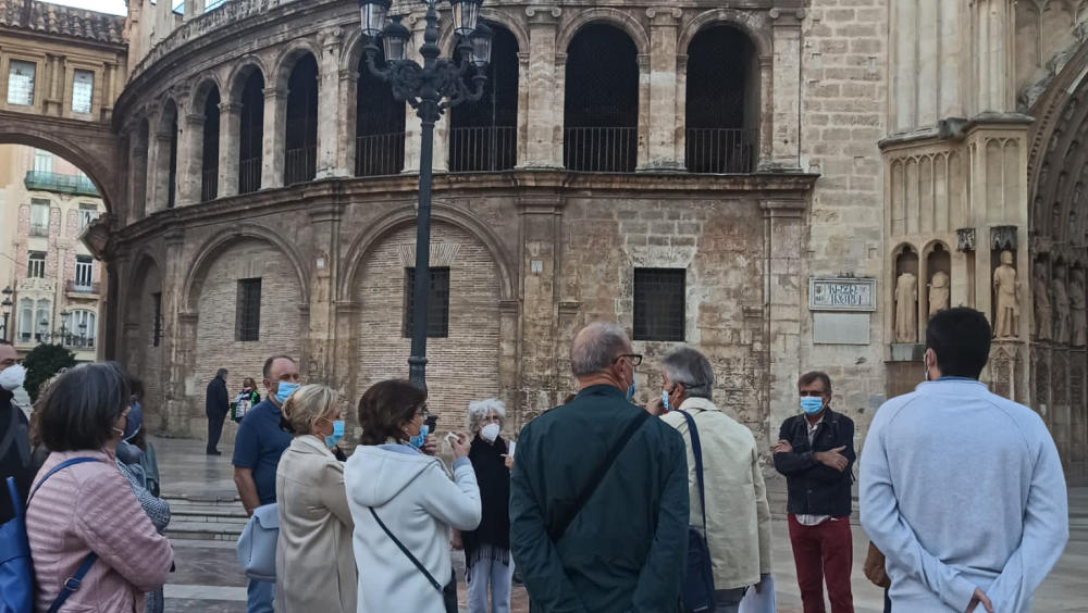 Visit to Plaza de la Virgen, during the European Heritage Days 2020