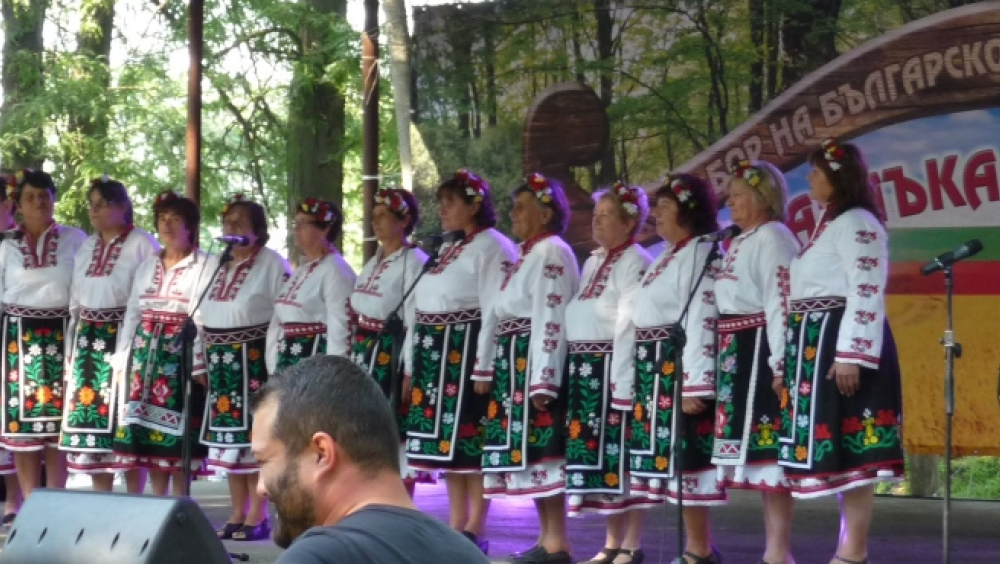 Traditional dress 