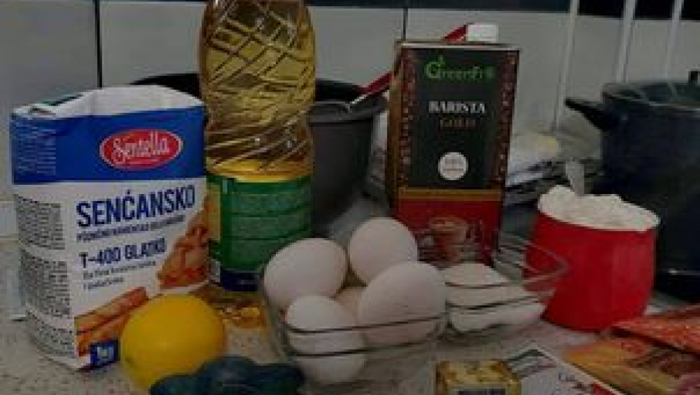 Products for the preparation of doughnuts