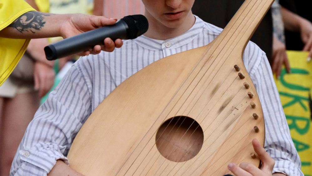 Young kobzar at the festival