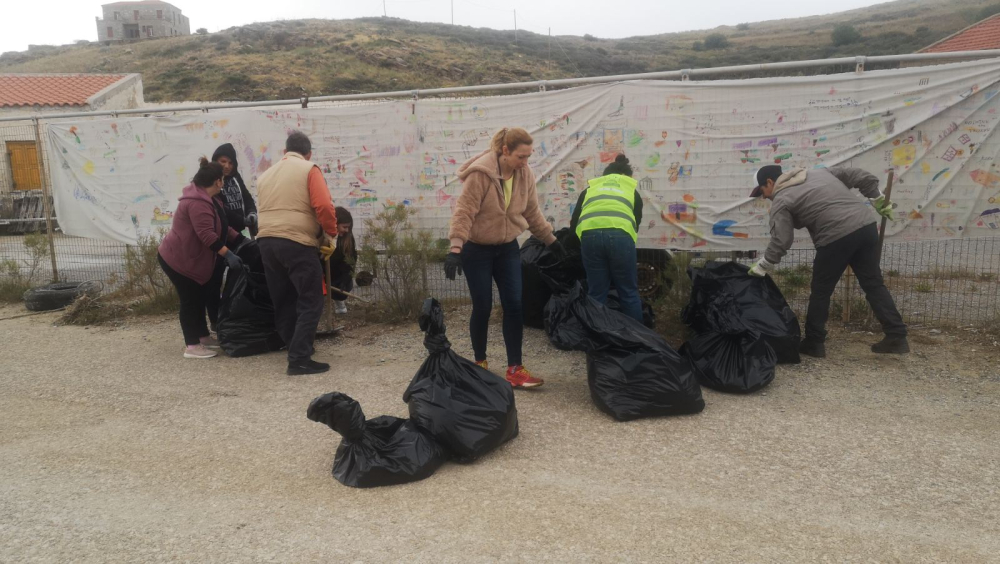 Chapter 2: Voluntary activity at the archaeological site of Agia Irini.