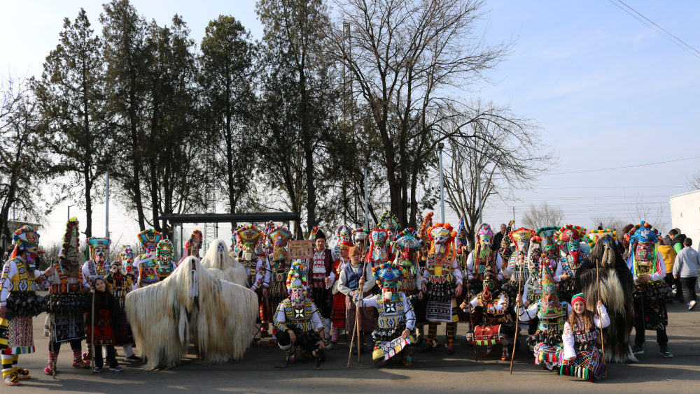 Mummers group Dolno Ezerovo