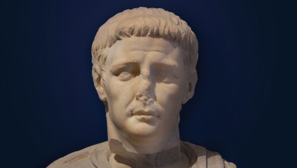 Photo of Roman bust