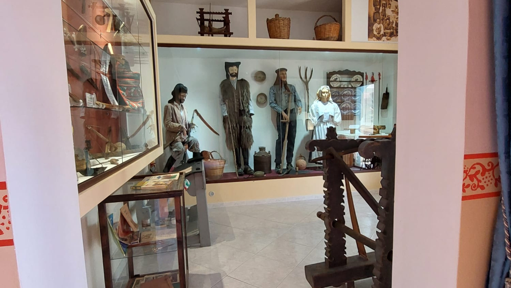 Casa Ligas - Uda museum: hall of traditional crafts