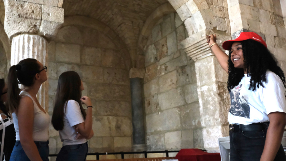 A guided tour of the Basilica of San Saturnino, Cagliari