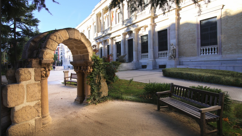 Museum garden and façade