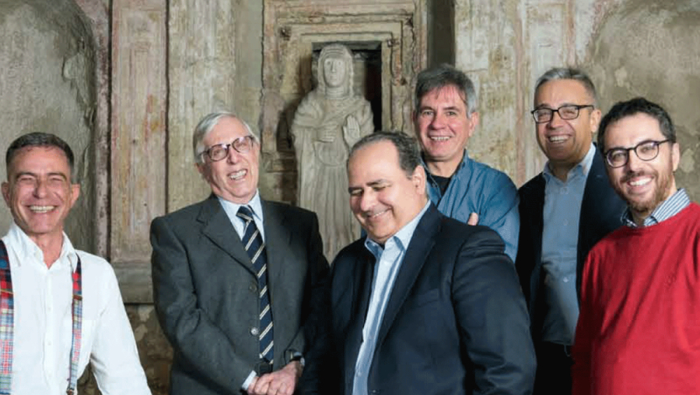 Monumenti Aperti's five funders. Massimiliano, Giuseppe, Armando, Vito, Massimo, the Councilor for Culture of the Municipality of Cagliari (1997), Gianni Filippini