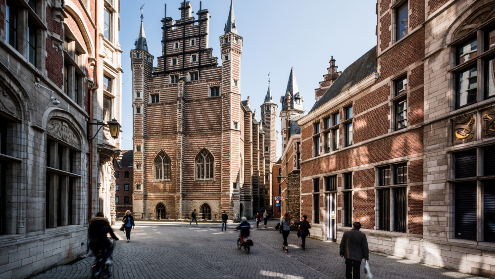 Het Vleeshuis: een eeuwenoud monument met een mooie toekomst.