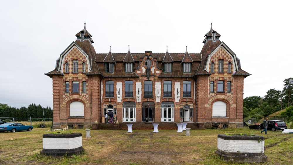 Een wandeling door de geschiedenis met het glas in de hand
