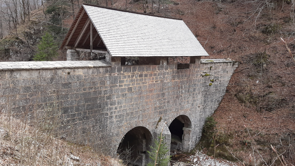 Klavže in njih zgodbe