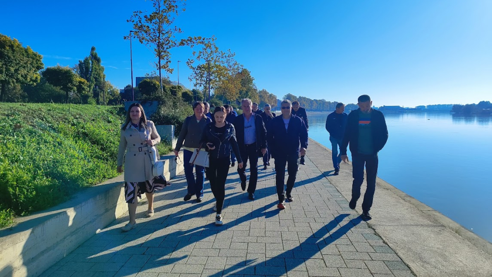 Walking along the Sava River