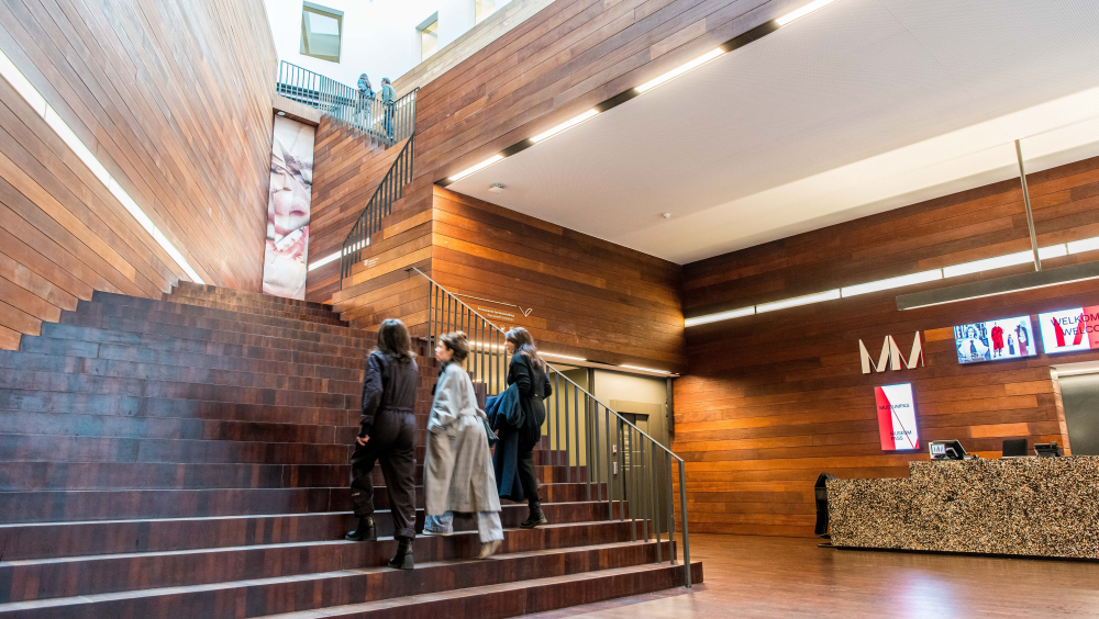 Bezoek MoMu en ontdek de prachtige architectuur van het gebouw