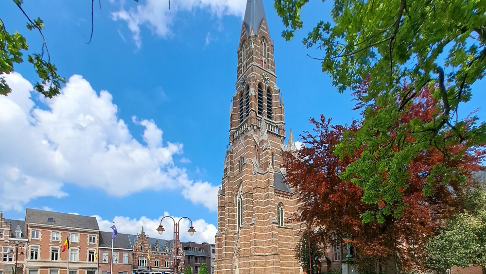 Op toer in de neogotische Sint-Martinuskerk