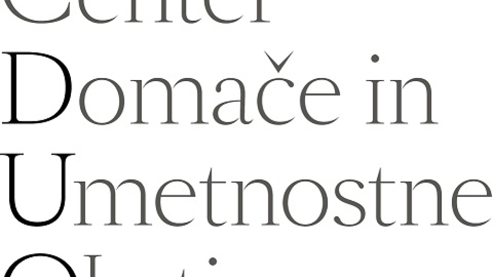 Poezija lesa: razstava lesenih izdelkov mojstra Janeza Jankovca