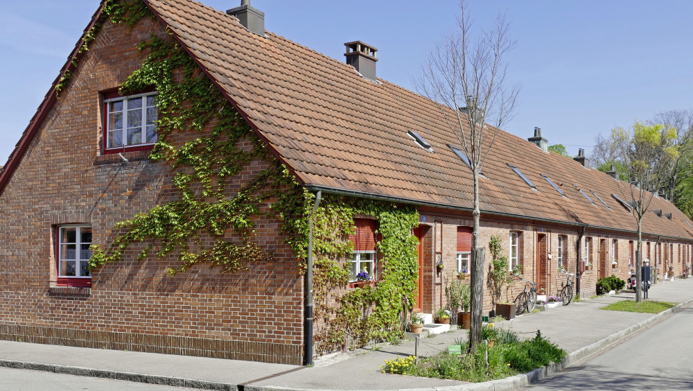 SIEDLUNG «IM VOGELSANG»: GUTER WOHNRAUM FÜR KINDERREICHE FAMILIEN