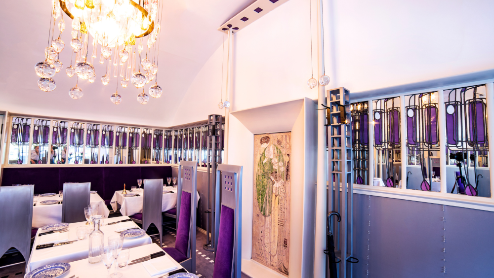 Mackintosh At The Willow