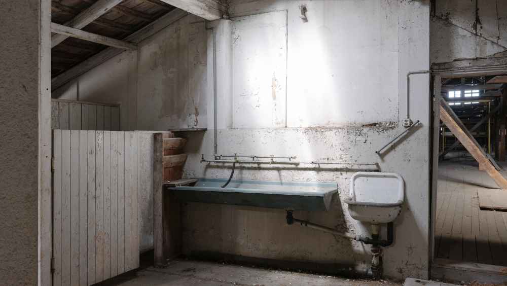 BAULICHES ERBE DER MIGRATIONSGESCHICHTE: SAISONNIER-BARACKEN