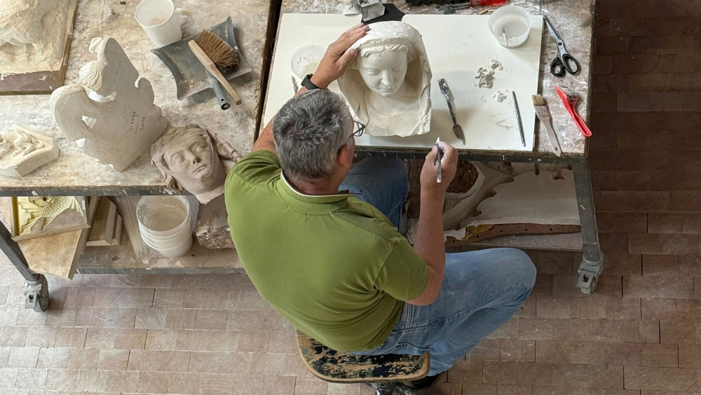 WIE GIPSABGÜSSE ENTSTEHEN – HANDWERK LIVE ERLEBEN
