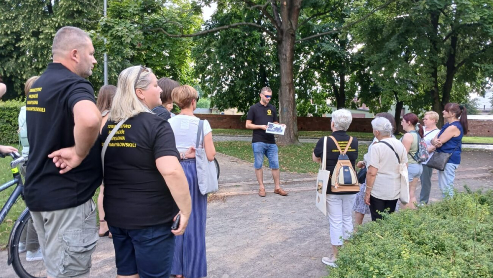 Blok, dom, kamienica. Architektoniczny spacer po namysłowskich ulicach Organizator