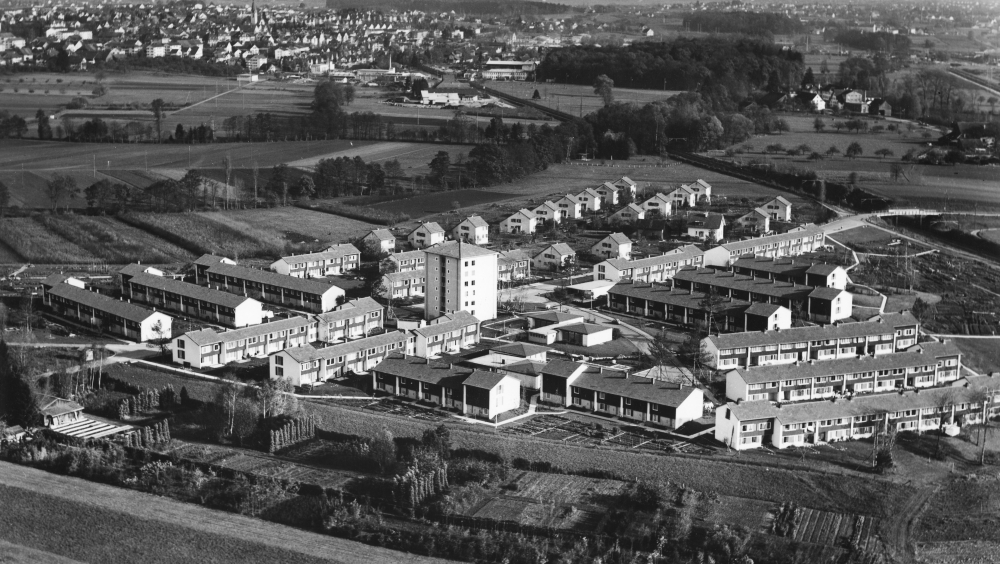 GARTENSTADT-IDYLLE IM RAUEN UMFELD DER AGGLO-STADT