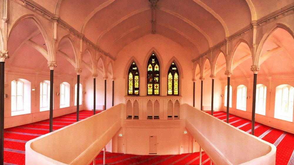 Dar Al-Arqam Mosque