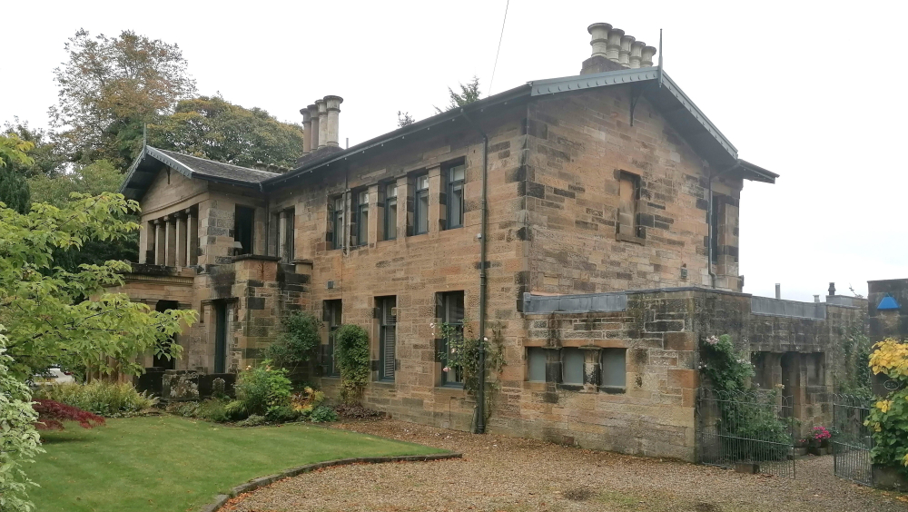 The Double Villa, Langside