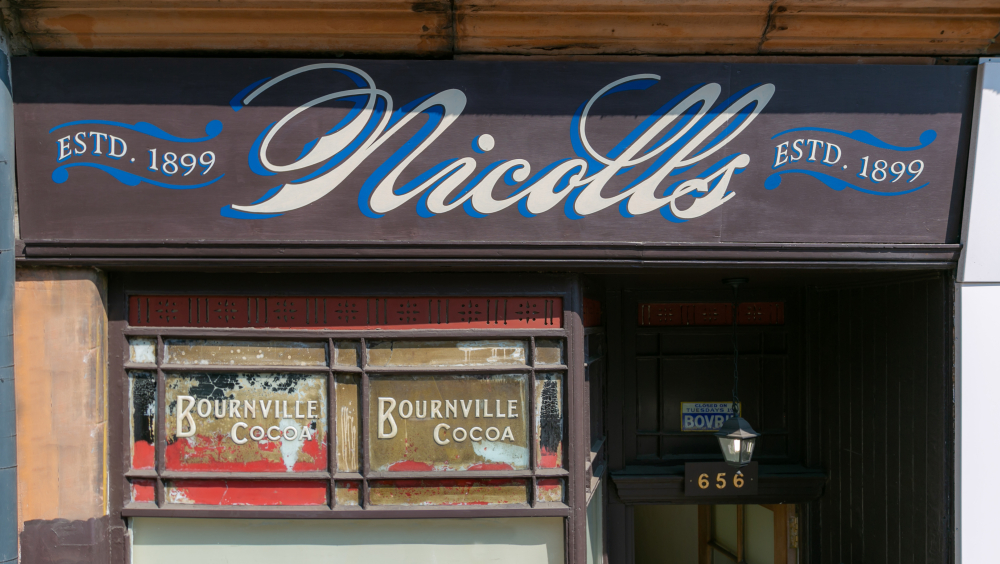 Nicolls Gallery