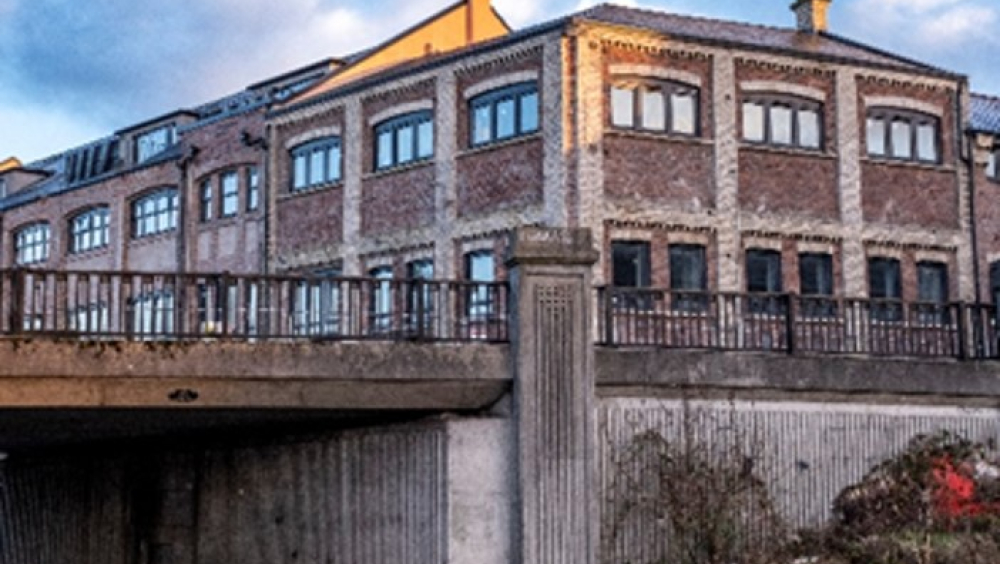 Lar Housing Trust
