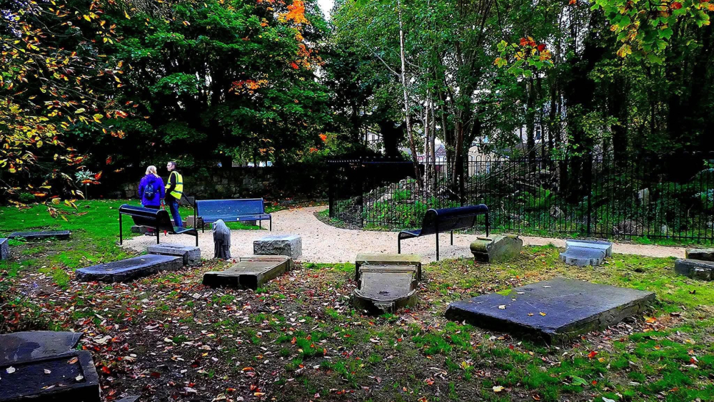 Maryhill Road Graveyard