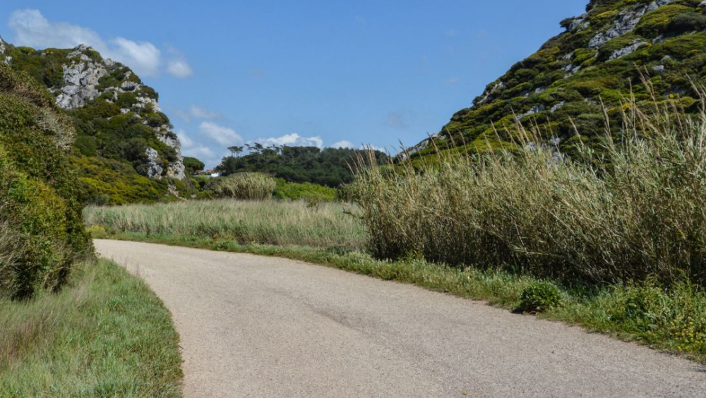 Entre Vales, Termas e Ruínas - Uma viagem no tempo de cerca de 200 milhões de anos