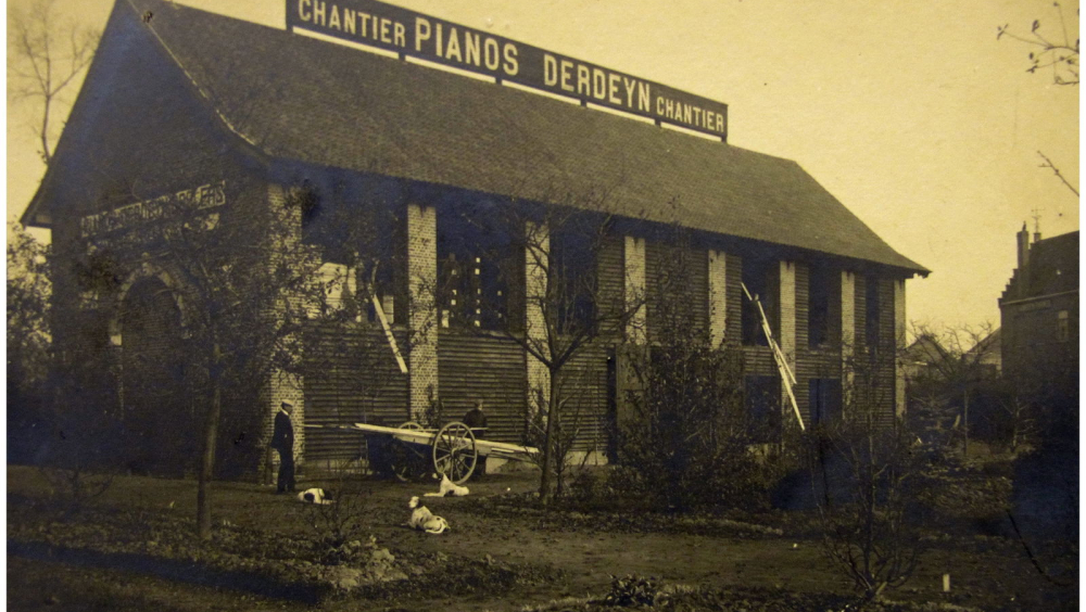 Bezoeken van de erfgoedparel 'Piano's Louis Derdeyn Roeselare' uit 1897
