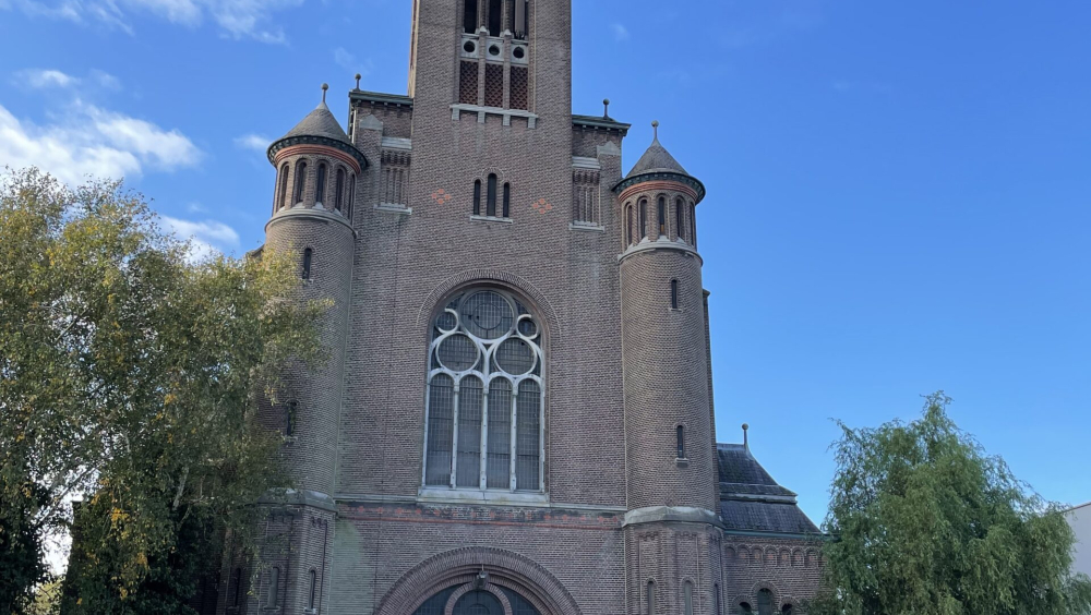 Kerk Hoefstraat / Glasatelier