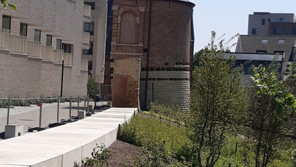 Op zoek naar verdwenen architectuur in het landschap: de Leuvense middeleeuwse stadswallen