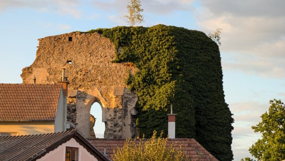 Kirchenruine Sieben Schmerzen Mariae