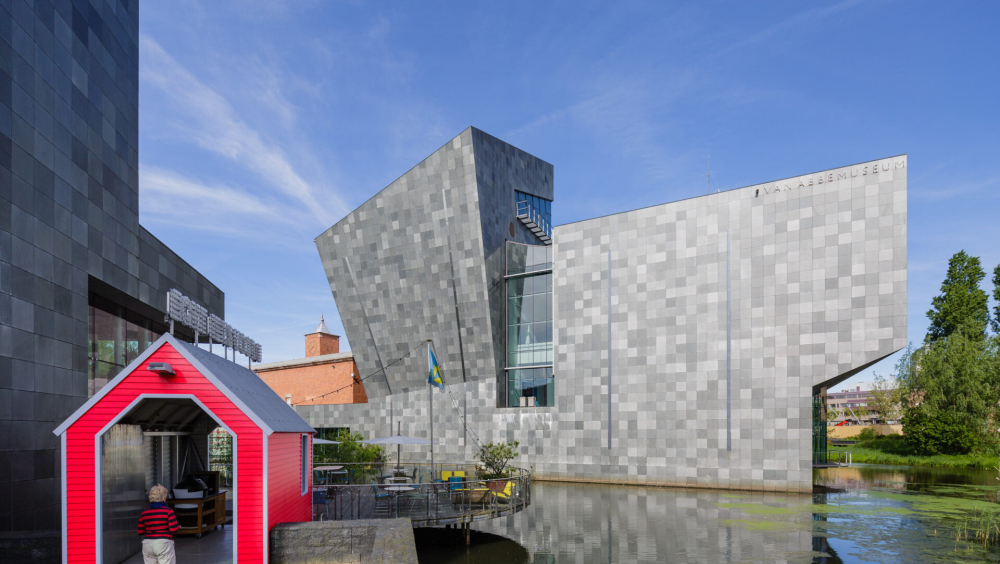 Lezing Lilian Calame in Van Abbemuseum