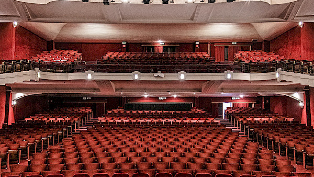 NOVUM — Théâtre Saint-Michel