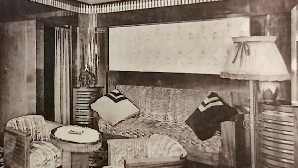 Stylistic crash: between morals and housing