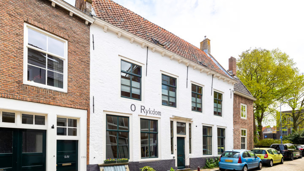 Latijnse Schoolstraat 15