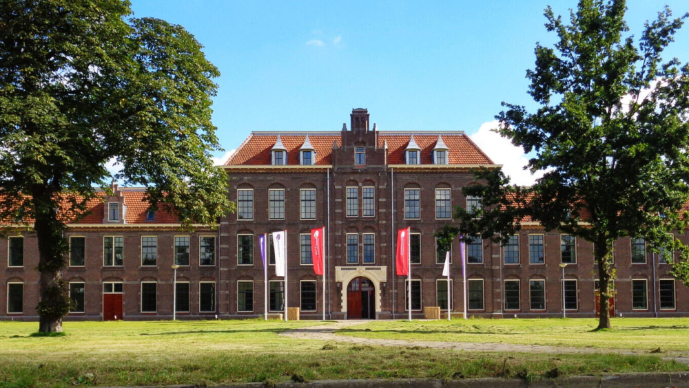 Akoesticum (voormalige Johan Willem Frisokazerne)