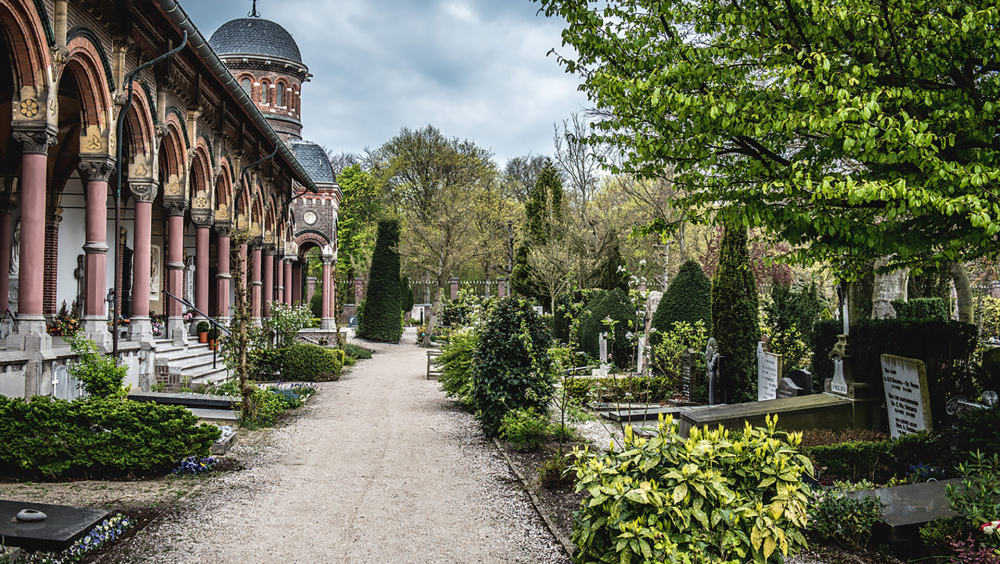 Begraafplaats Sint Petrus Banden