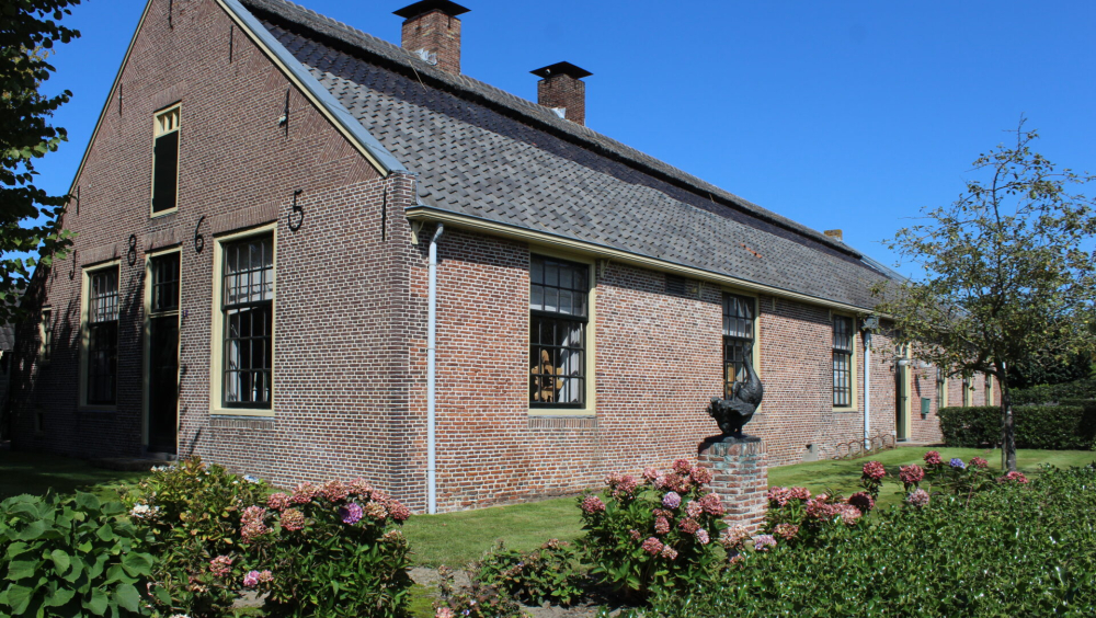 Theater De Boerderij Huizen – Rijksmonument & ...