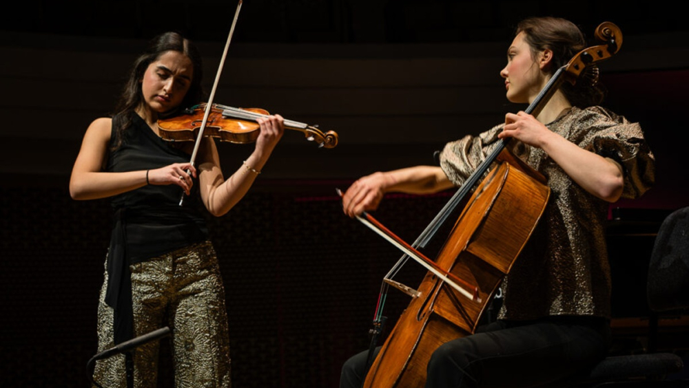 Wonderfeel – special: Diana Fakour & Emma Naeg...