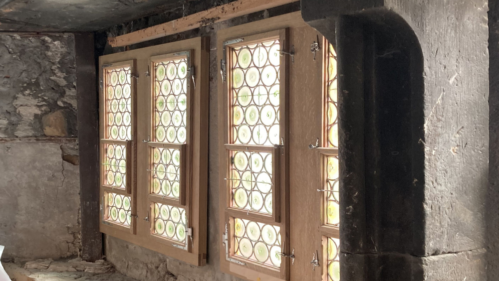 FENSTER UND TORE NACH HISTORISCHEM VORBILD