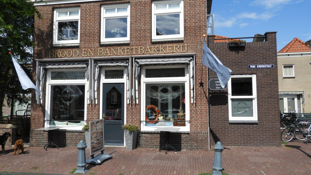 Brood- en banketbakkerij ‘De Oude BakkerijR...