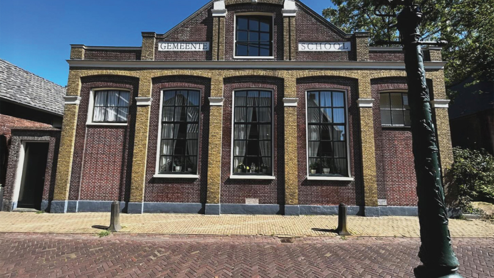 Voormalige gemeenteschool