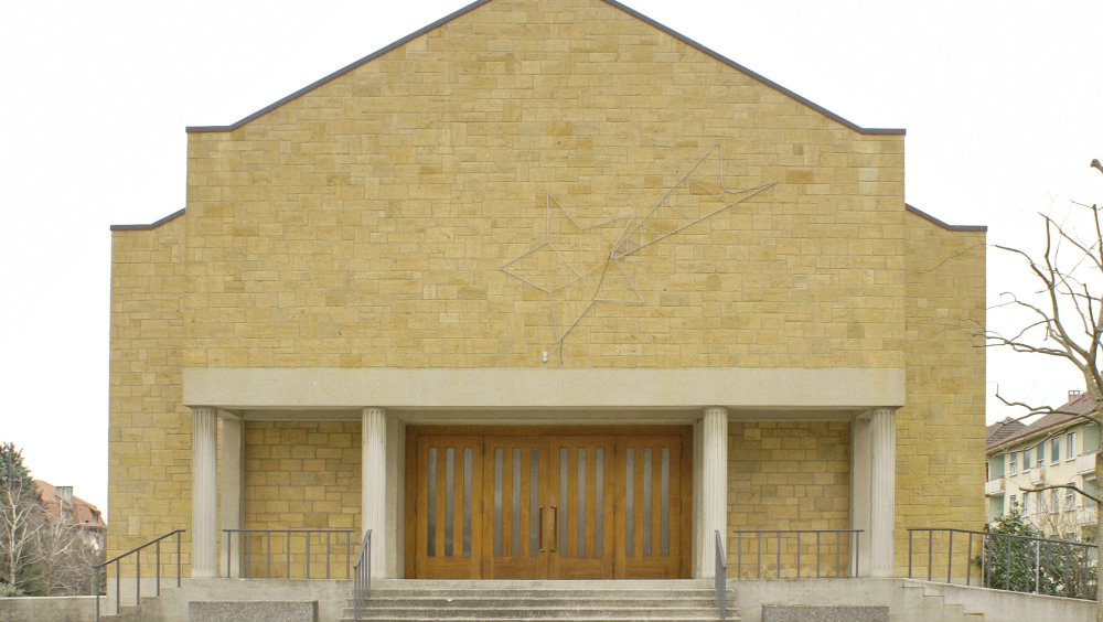 UNE FEMME ARCHITECTE À L’ŒUVRE À PESEUX