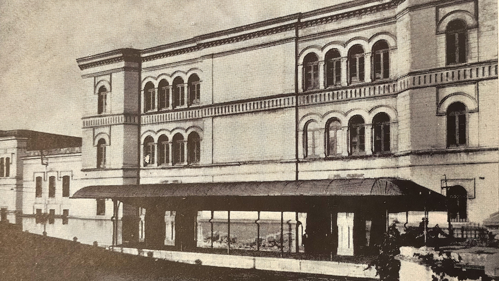 La Cittadella annonaria: edilizia pubblica nella Bari del Novecento