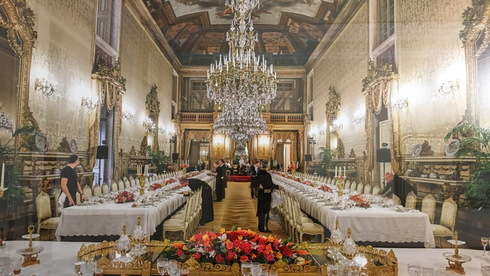 O “mundo” do Protocolo – Dos Bailes de D. Maria Pia aos Banquetes da República* especial JORNADAS EUROPEIAS DO PATRIMÓNIO