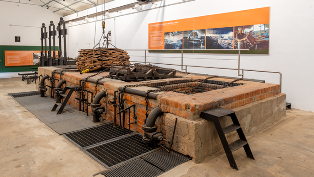 A Cortiça: Matéria-Prima para as Fábricas da Mundet