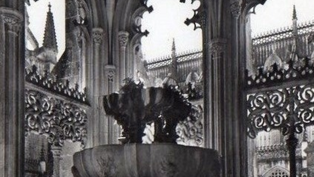 Arquitetura Religiosa e Arquitetura Vernacular na Rota Estrada D. Maria Pia / D. Maria II